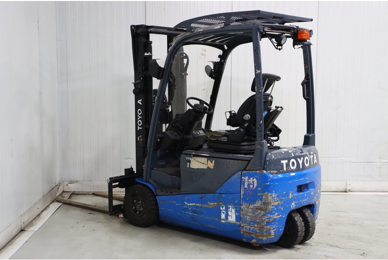 Toyota 8FBE16T - رافعة شوكية كهربائية: صورة 5 Toyota 8FBE16T - رافعة شوكية كهربائية: صورة 5