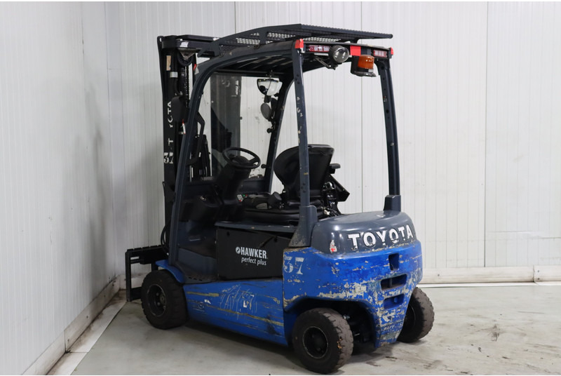 Toyota 8FBM20T - رافعة شوكية كهربائية: صورة 5 Toyota 8FBM20T - رافعة شوكية كهربائية: صورة 5