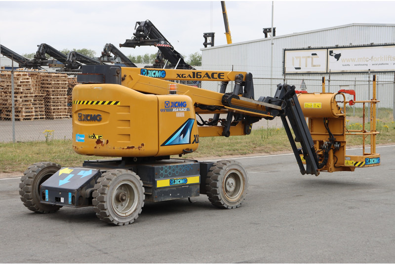 XCMG XGA16ACE - شاحنة ذراع مفصلي: صورة 4 XCMG XGA16ACE - شاحنة ذراع مفصلي: صورة 4