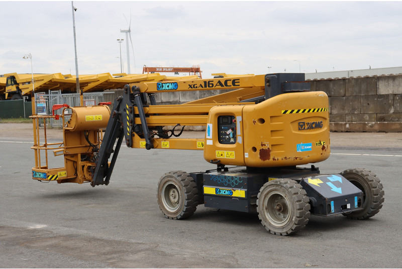 XCMG XGA16ACE - شاحنة ذراع مفصلي: صورة 2 XCMG XGA16ACE - شاحنة ذراع مفصلي: صورة 2