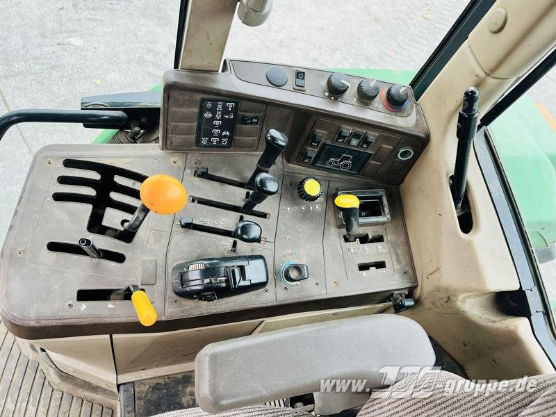 جرار John Deere 6910: صورة 12 جرار John Deere 6910: صورة 12