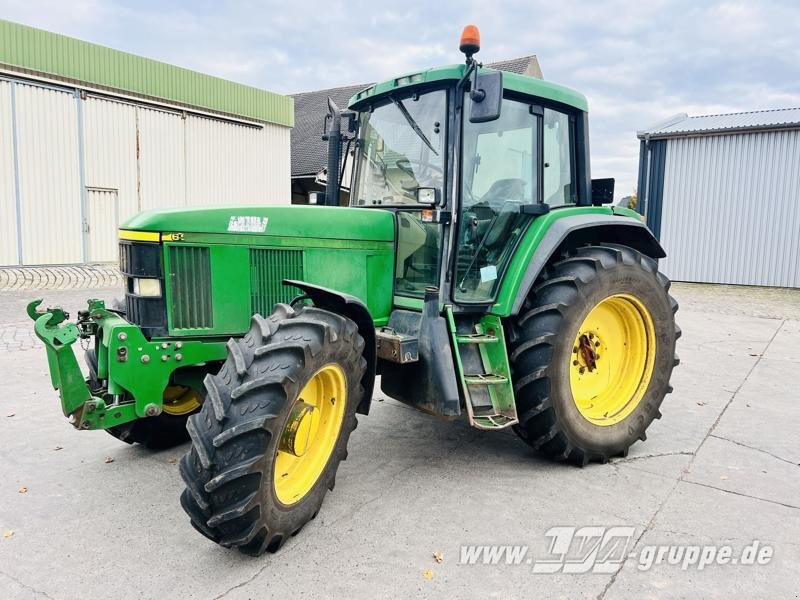John Deere 6910 - جرار: صورة 1 John Deere 6910 - جرار: صورة 1