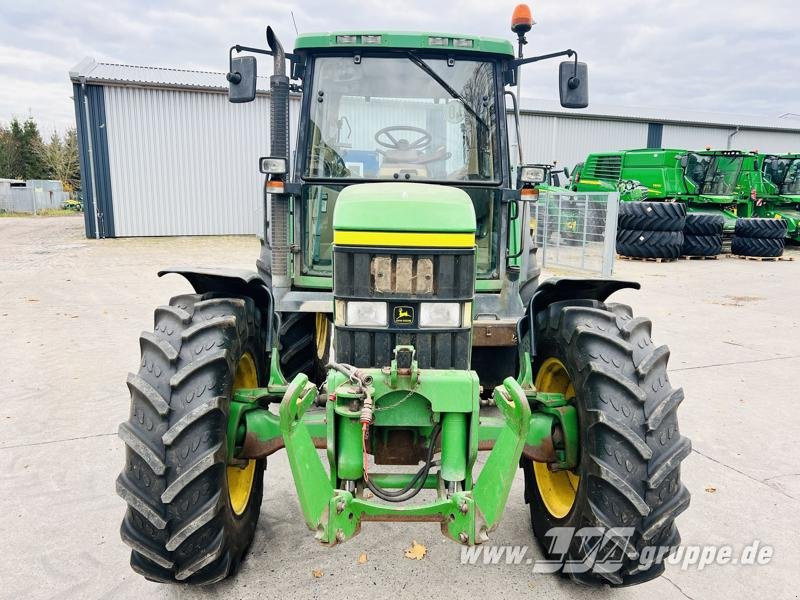 John Deere 6910 - جرار: صورة 3 John Deere 6910 - جرار: صورة 3