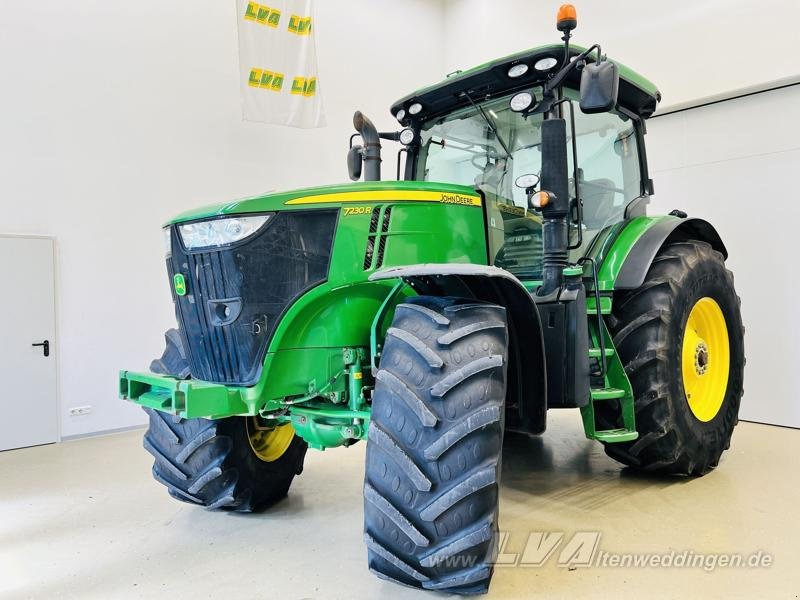 John Deere 7230R - جرار: صورة 1 John Deere 7230R - جرار: صورة 1
