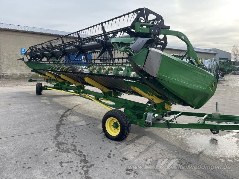 John Deere 735 PremiumFlow - حصادة برأس ملحق: صورة 2 John Deere 735 PremiumFlow - حصادة برأس ملحق: صورة 2
