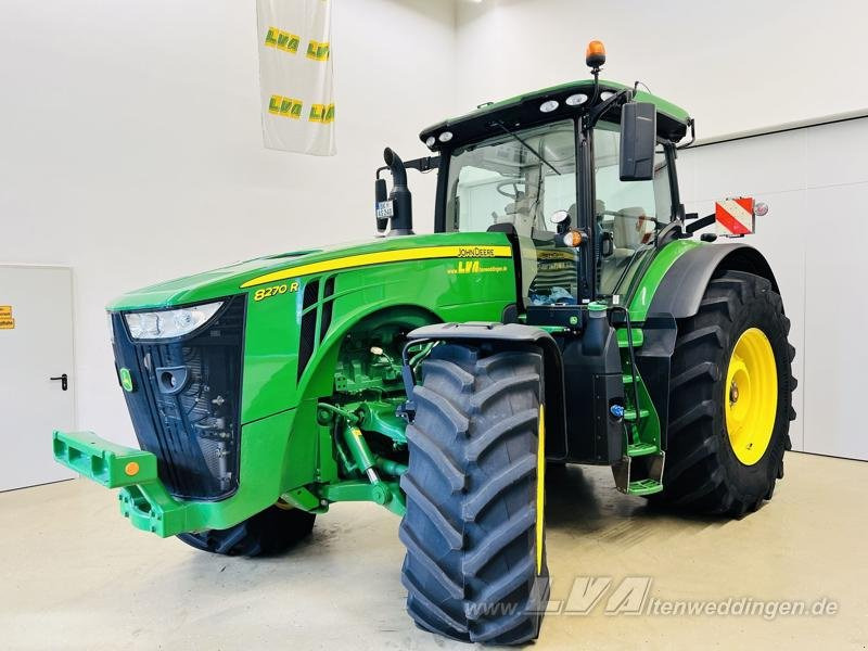 John Deere 8270R - جرار: صورة 1 John Deere 8270R - جرار: صورة 1