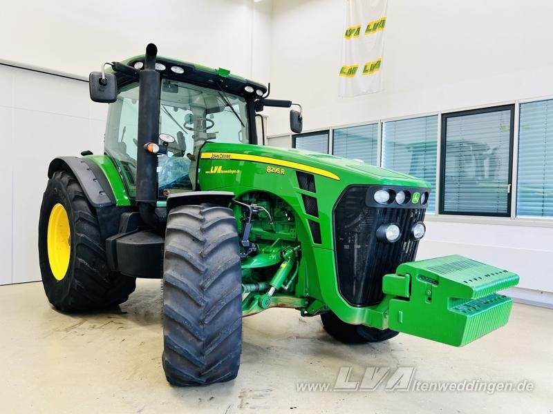 John Deere 8295R - جرار: صورة 4 John Deere 8295R - جرار: صورة 4