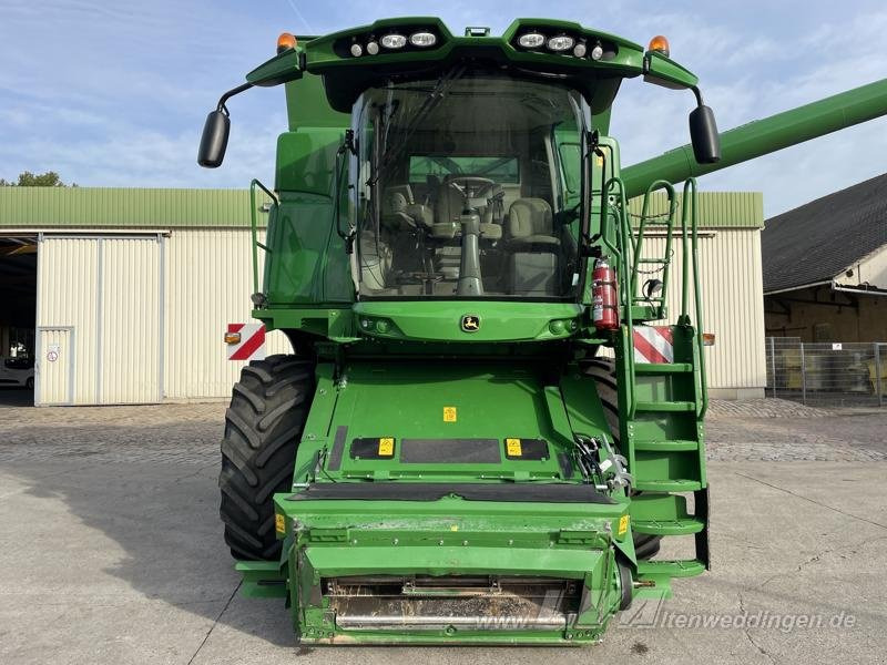 John Deere T660i - حصادة موحَّدة: صورة 3 John Deere T660i - حصادة موحَّدة: صورة 3