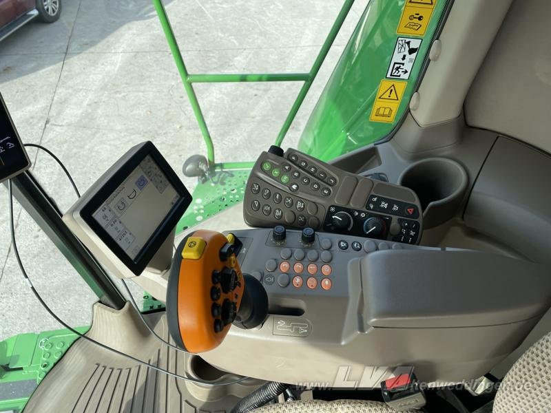 حصادة موحَّدة John Deere T660i: صورة 9
