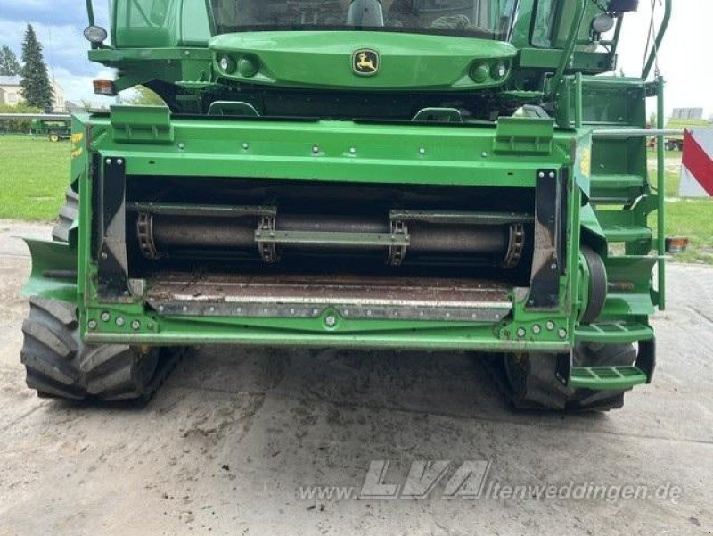 John Deere T670 - حصادة موحَّدة: صورة 5 John Deere T670 - حصادة موحَّدة: صورة 5