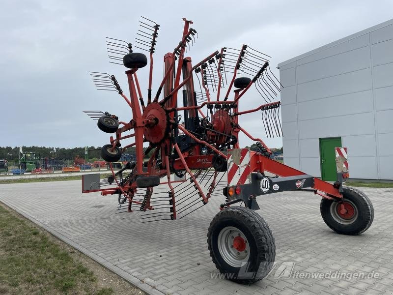 Kuhn GA8731+ - آلة تيبيس العشب/ آلة جمع العشب: صورة 5 Kuhn GA8731+ - آلة تيبيس العشب/ آلة جمع العشب: صورة 5