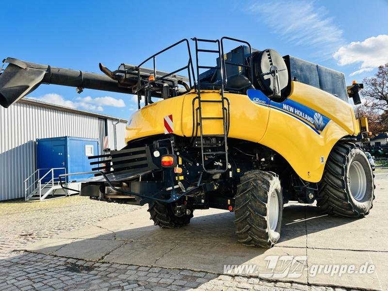 New Holland CR8080 - حصادة موحَّدة: صورة 5 New Holland CR8080 - حصادة موحَّدة: صورة 5
