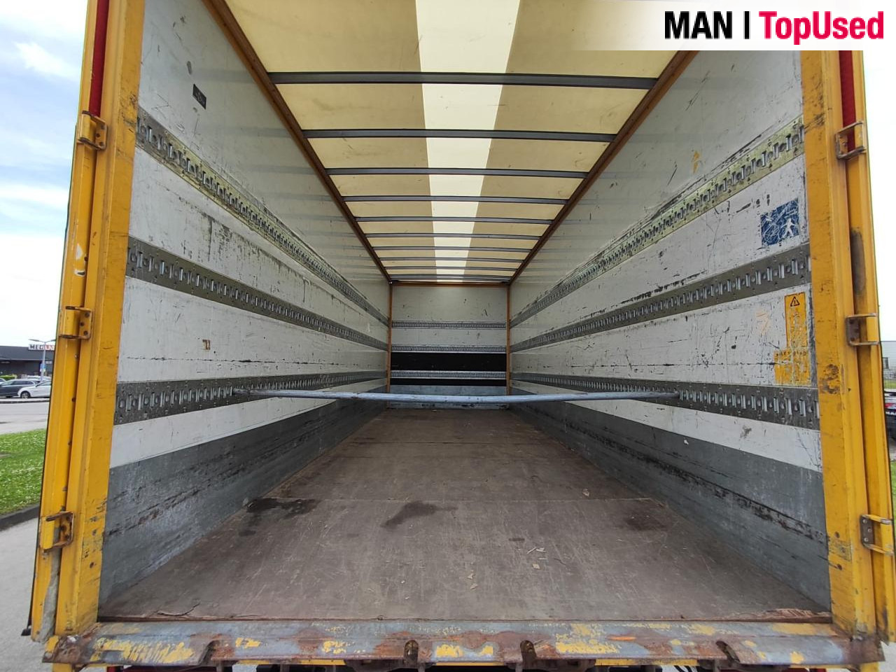 شاحنة مقفلة MAN TGM 18.290 4X2 BL: صورة 10