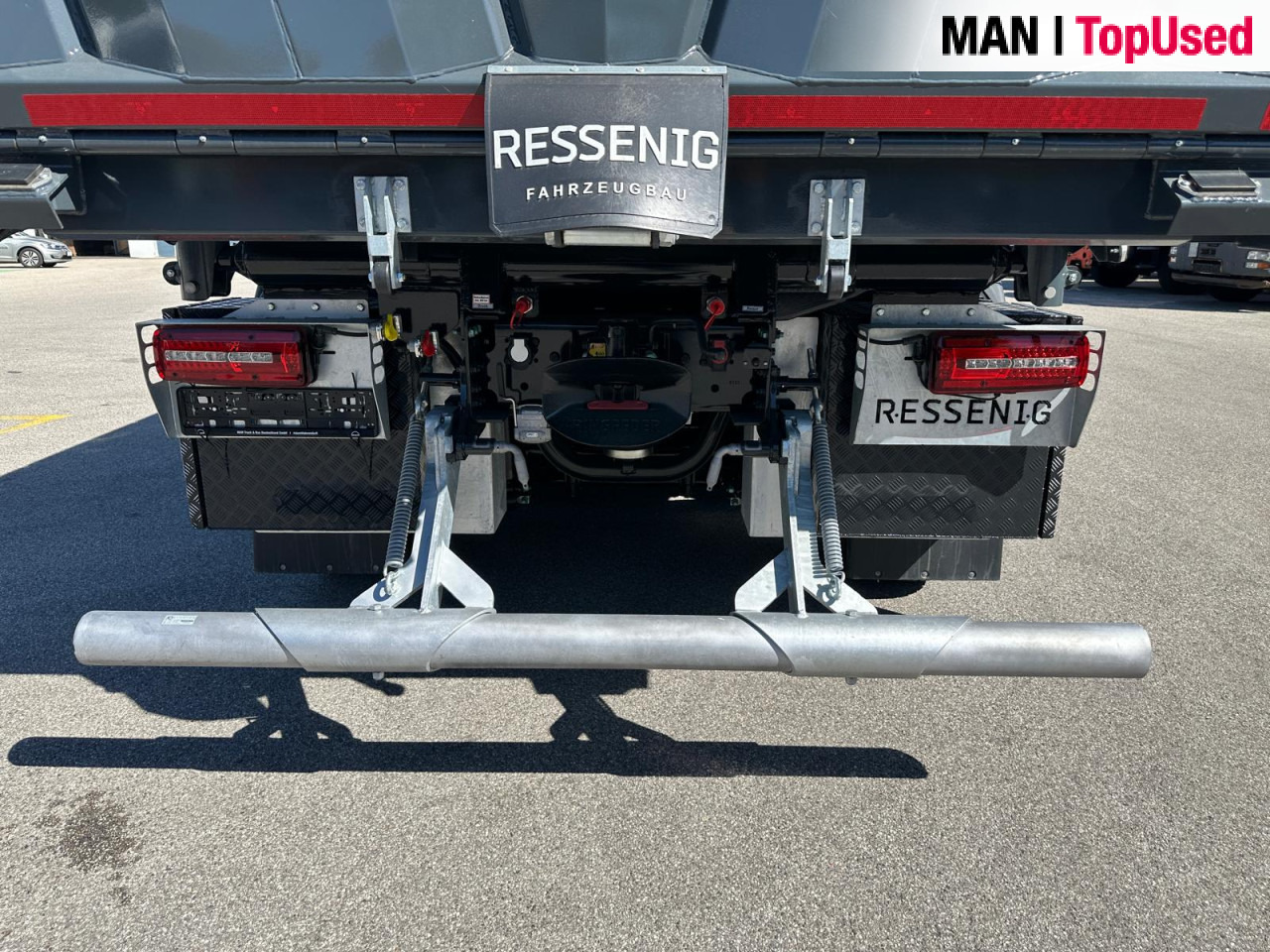 MAN TGS 28.520 6x4-4 BL CH - شاحنة قلاب: صورة 2 MAN TGS 28.520 6x4-4 BL CH - شاحنة قلاب: صورة 2