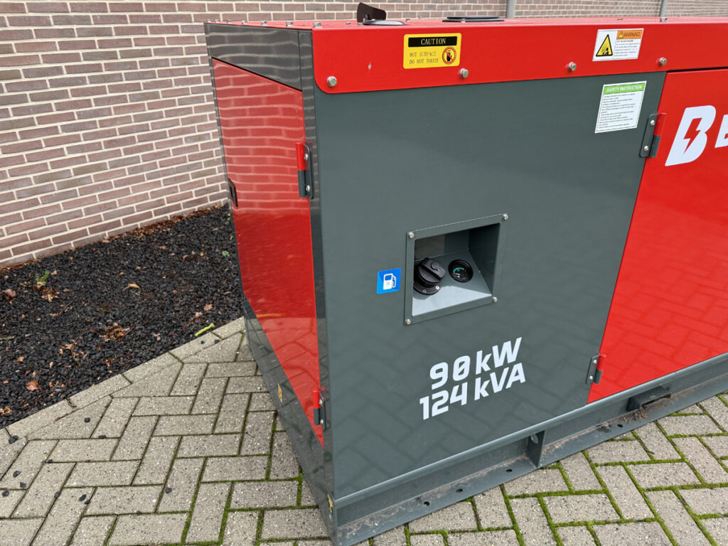BAUER 124 KVA - مجموعة المولدات: صورة 3 BAUER 124 KVA - مجموعة المولدات: صورة 3