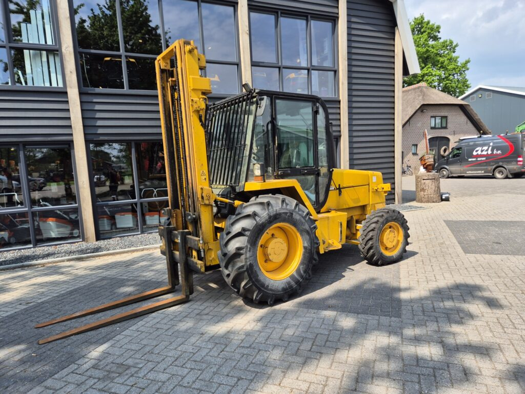 JCB 926 roughterrain forklift - رافعة شوكية ديزل: صورة 2 JCB 926 roughterrain forklift - رافعة شوكية ديزل: صورة 2