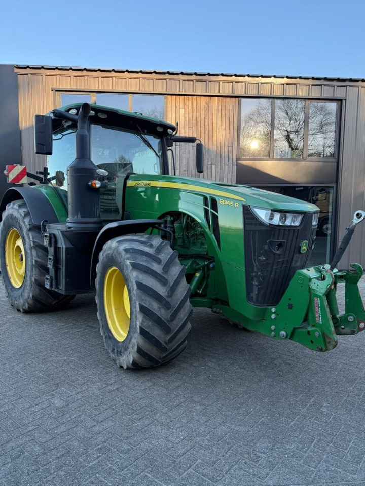 JOHN DEERE 8345 ultimate edition - جرار: صورة 1 JOHN DEERE 8345 ultimate edition - جرار: صورة 1