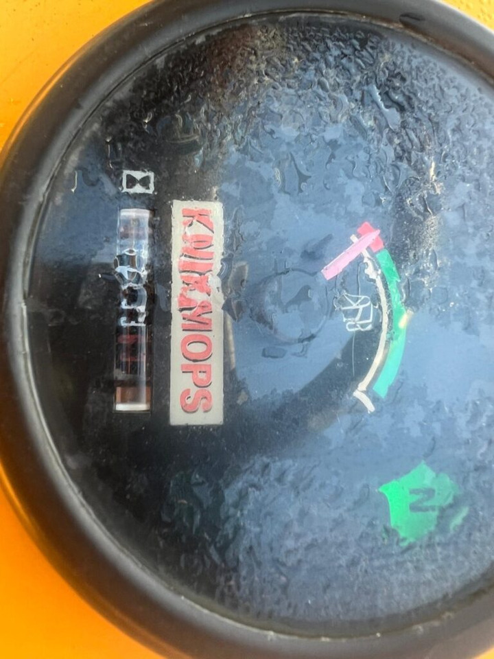 KNIKMOPS 100 miniloader - لودر مفصلي صغير: صورة 5 KNIKMOPS 100 miniloader - لودر مفصلي صغير: صورة 5