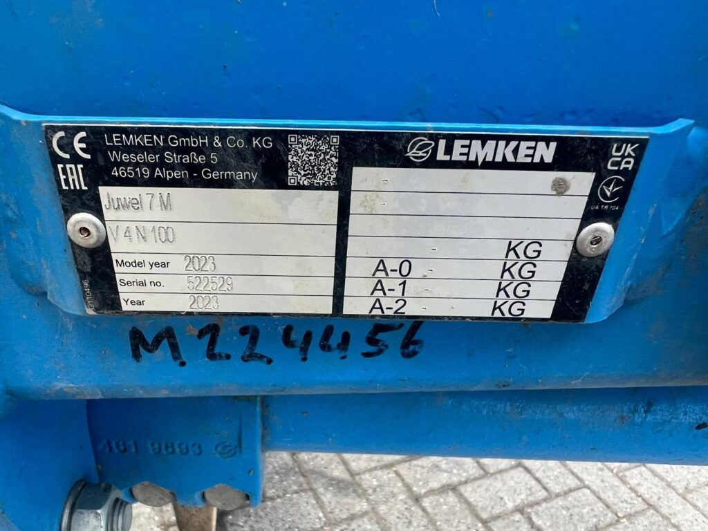 LEMKEN 4-scissor vario plough - معدات حرث التربة: صورة 3 LEMKEN 4-scissor vario plough - معدات حرث التربة: صورة 3