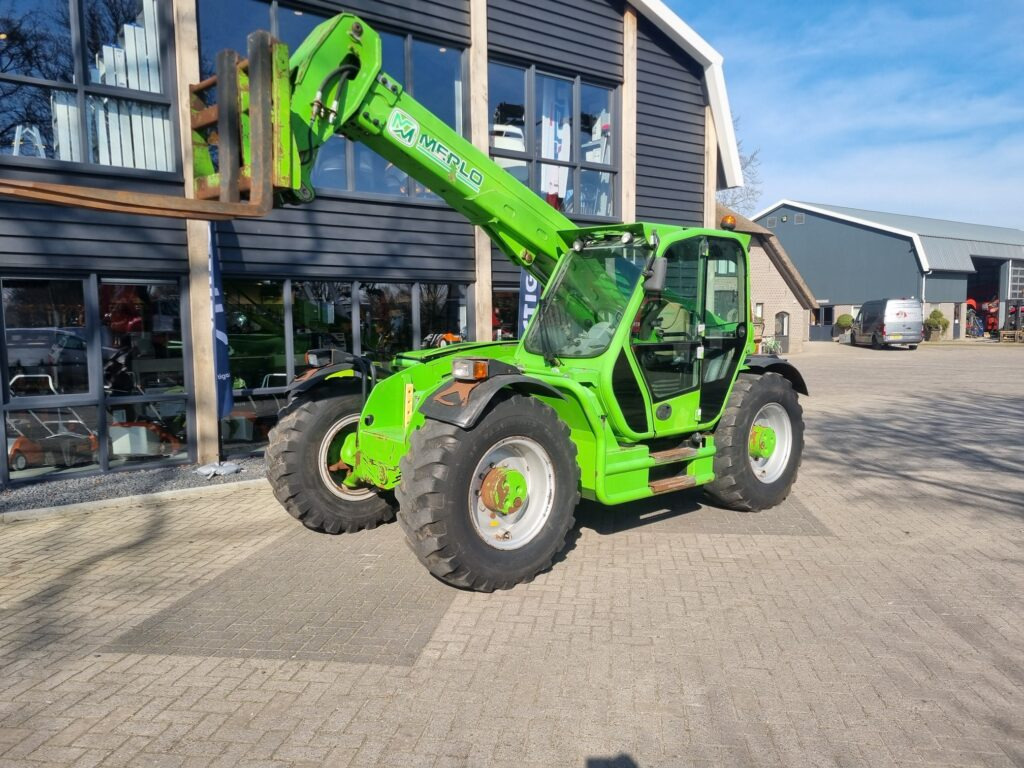 MERLO P55.9 CS telescopic - رافعة تلسكوبية: صورة 2 MERLO P55.9 CS telescopic - رافعة تلسكوبية: صورة 2