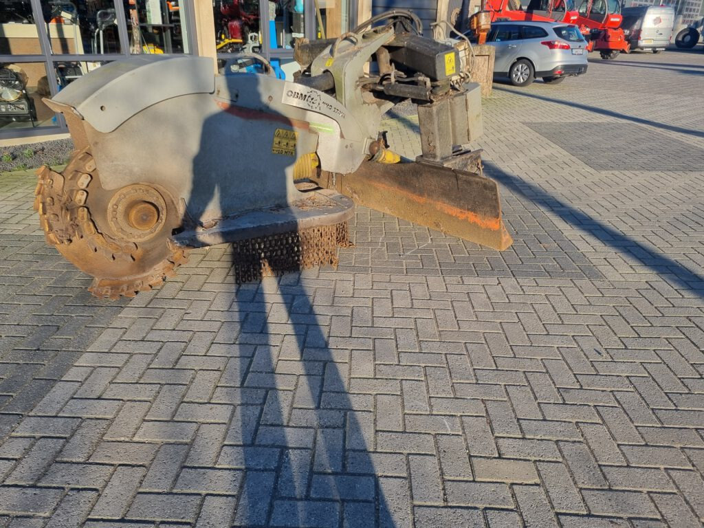 OBMTEC Pro270XL stump grinder - آلة طحن جذوع الأشجار: صورة 4 OBMTEC Pro270XL stump grinder - آلة طحن جذوع الأشجار: صورة 4