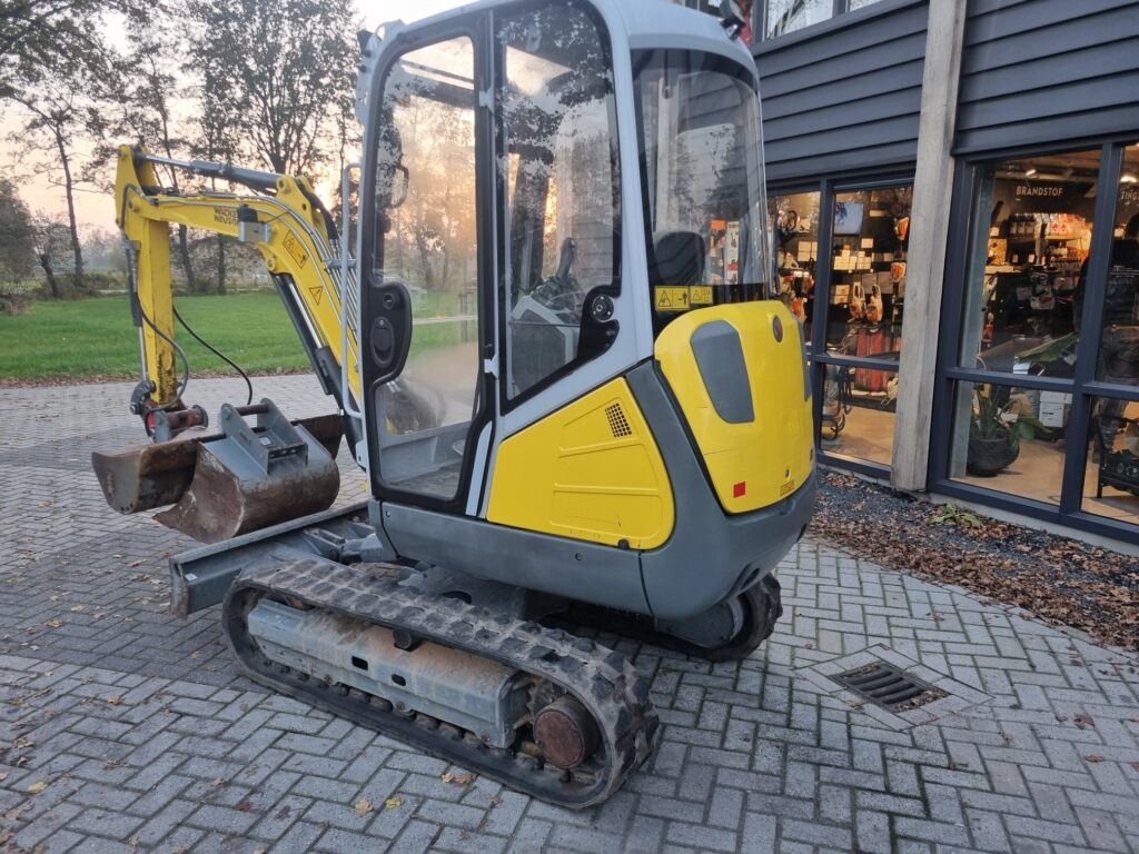WACKER NEUSON ET24 minidigger - حفارة مُصَّغرة: صورة 3 WACKER NEUSON ET24 minidigger - حفارة مُصَّغرة: صورة 3