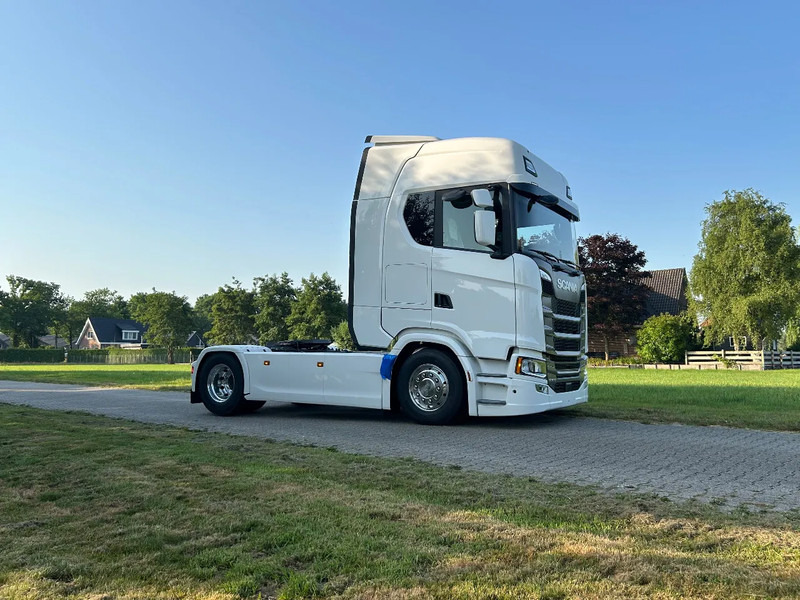 Scania S500 NGS | 4x2 NB | 4 BALOON SUSP. | PARK-COOLER | RETARDER | FULL-AIR | PTO PREP. | ACC | - وحدة جر: صورة 5 Scania S500 NGS | 4x2 NB | 4 BALOON SUSP. | PARK-COOLER | RETARDER | FULL-AIR | PTO PREP. | ACC | - وحدة جر: صورة 5