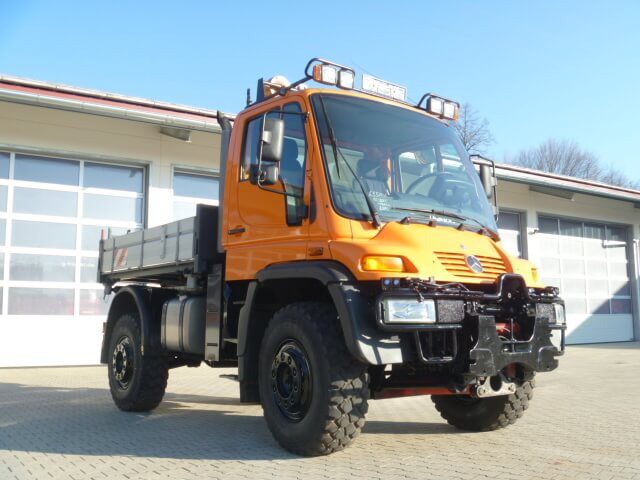 Unimog 500 - U500 405 02579 Mercedes Benz 405 - شاحنة قلاب: صورة 2 Unimog 500 - U500 405 02579 Mercedes Benz 405 - شاحنة قلاب: صورة 2