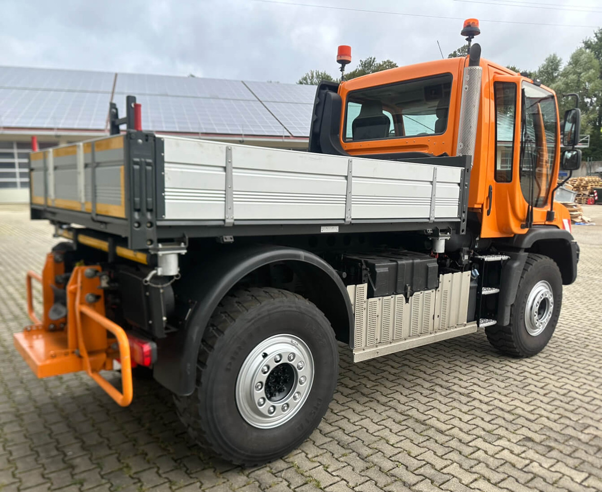 Unimog 530 - U530 405 44301 Mercedes Benz 405 - آلية المنفعة/ مركبة خاصة: صورة 5 Unimog 530 - U530 405 44301 Mercedes Benz 405 - آلية المنفعة/ مركبة خاصة: صورة 5