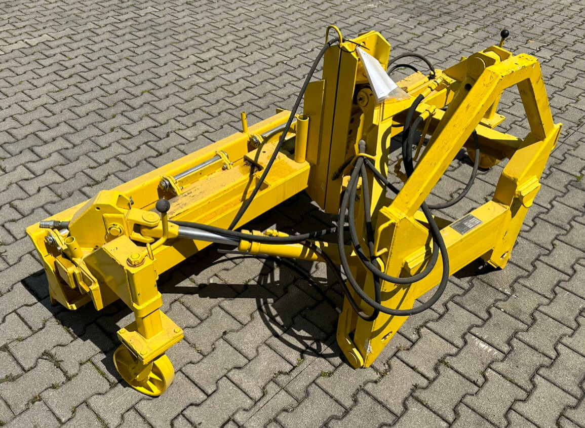 Unimog Frontanbau-Gräder Söder IA02093 - شفرة الآلة: صورة 4 Unimog Frontanbau-Gräder Söder IA02093 - شفرة الآلة: صورة 4