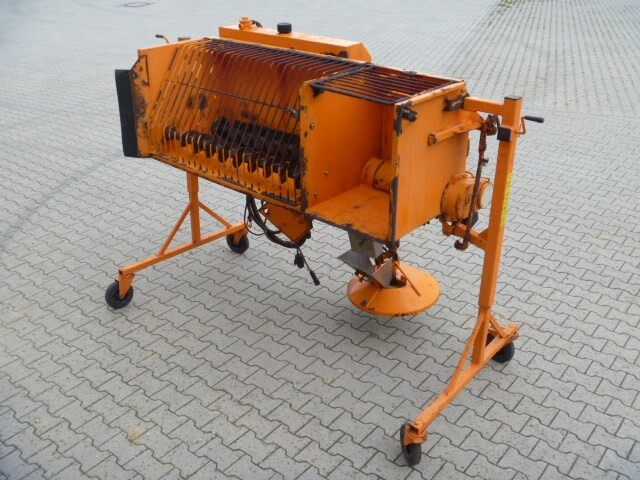 Unimog Salzstreuer Gmeiner DK WA 24V - مفرشة الرمل/ الملح: صورة 4 Unimog Salzstreuer Gmeiner DK WA 24V - مفرشة الرمل/ الملح: صورة 4