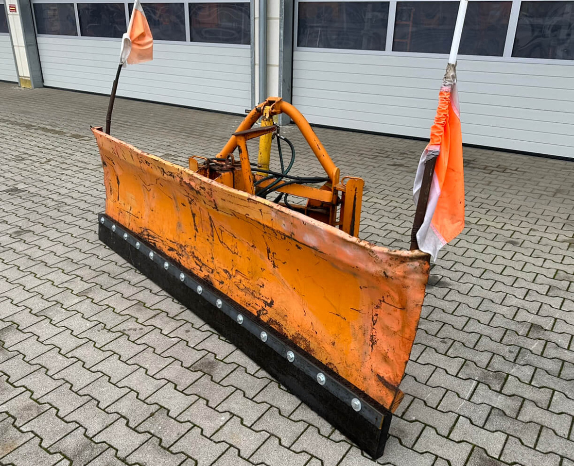 Unimog Schneepflug - Schneeschild Schmidt Landw. - كاسحة ثلوج: صورة 1 Unimog Schneepflug - Schneeschild Schmidt Landw. - كاسحة ثلوج: صورة 1