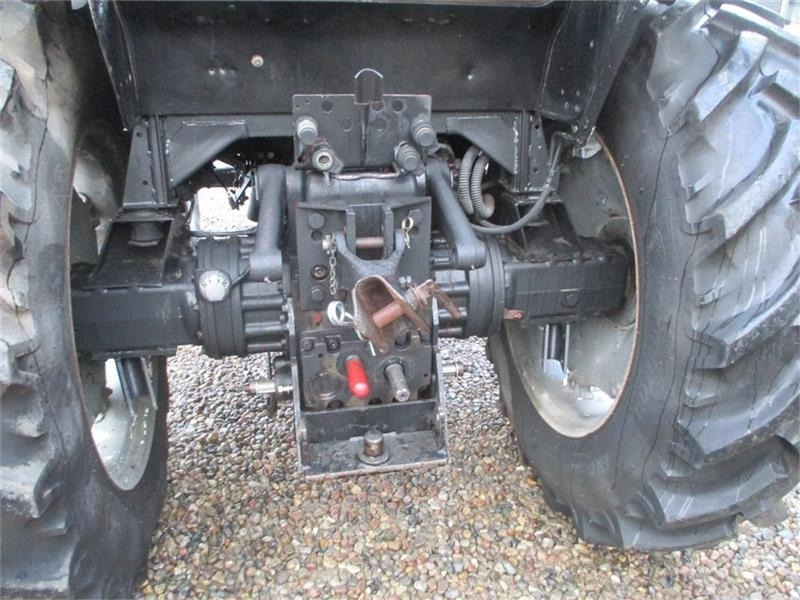 Case IH 845 XLA - جرار: صورة 4 Case IH 845 XLA - جرار: صورة 4