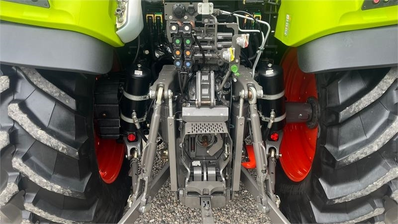 Claas Arion 440 CIS med frontlæsser - جرار: صورة 4 Claas Arion 440 CIS med frontlæsser - جرار: صورة 4