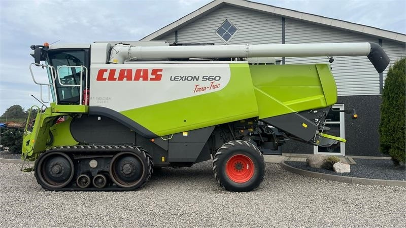 Claas LEXION 560 Med ny bælter og 4wd - حصادة موحَّدة: صورة 5 Claas LEXION 560 Med ny bælter og 4wd - حصادة موحَّدة: صورة 5