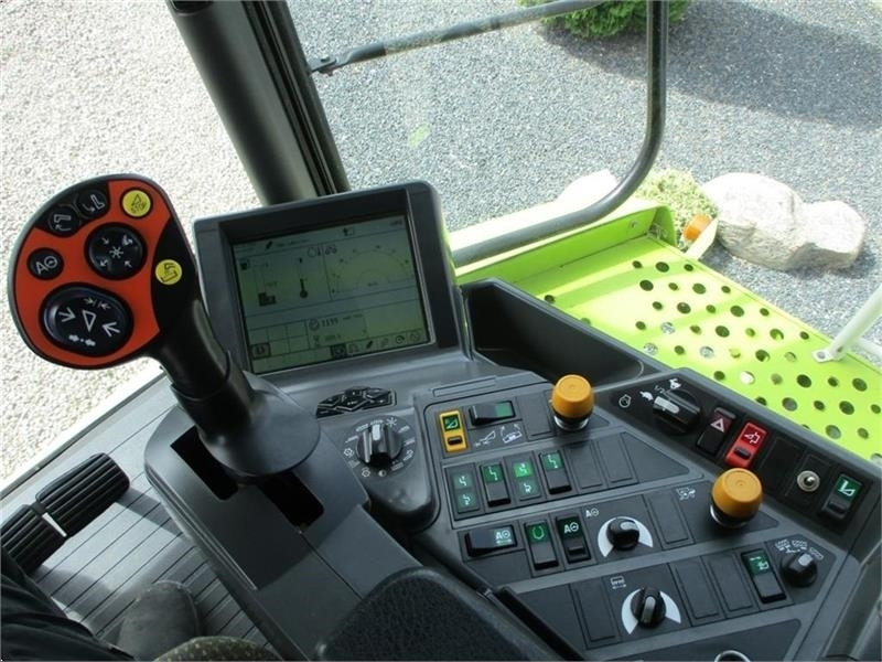 Claas LEXION 570 Klargjort maskine med kun 2066timer og - حصادة موحَّدة: صورة 5 Claas LEXION 570 Klargjort maskine med kun 2066timer og - حصادة موحَّدة: صورة 5