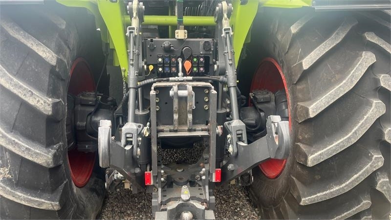 Claas XERION 5000 Trac. Med GPS anlæg. Ultimativ trækker - جرار: صورة 4 Claas XERION 5000 Trac. Med GPS anlæg. Ultimativ trækker - جرار: صورة 4