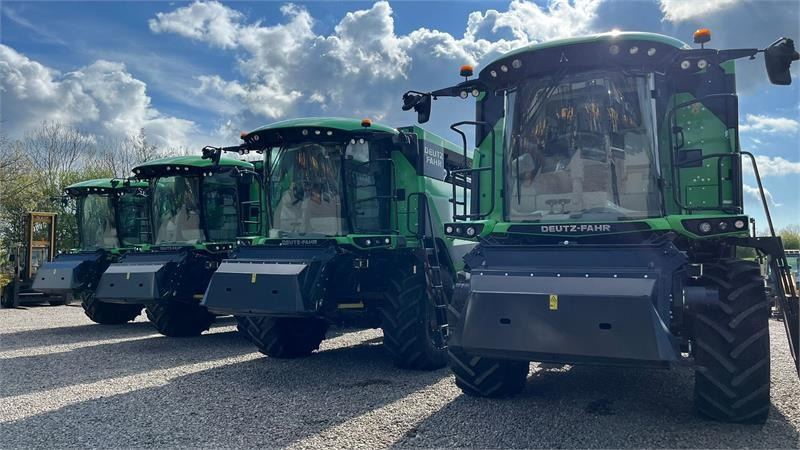 Deutz-fahr C7206 With 24feed - 7.2m header. New and unused Co - حصادة موحَّدة: صورة 1 Deutz-fahr C7206 With 24feed - 7.2m header. New and unused Co - حصادة موحَّدة: صورة 1