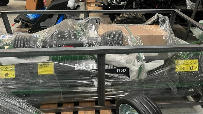 Dk-Tec EFGC175D Slagleklipper med fast tårn og oplukkelig - جزازة العشب: صورة 1 Dk-Tec EFGC175D Slagleklipper med fast tårn og oplukkelig - جزازة العشب: صورة 1