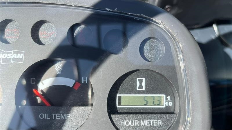 رافعة شوكية ديزل Doosan D30 G med kabine og KUN 57 TIMER FRA NY, MED TIME: صورة 8