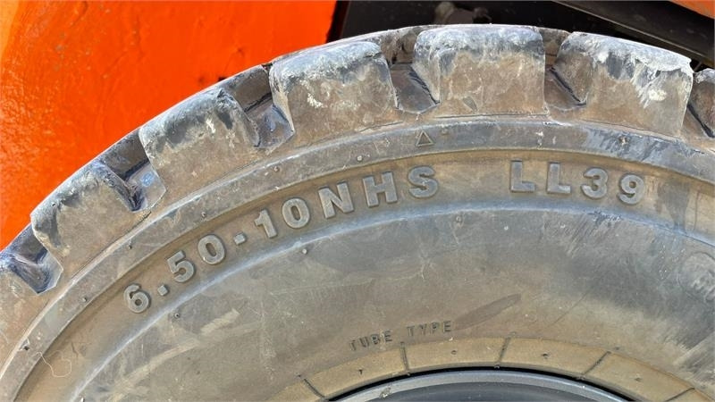 رافعة شوكية ديزل Doosan D30 G med kabine og KUN 57 TIMER FRA NY, MED TIME: صورة 21