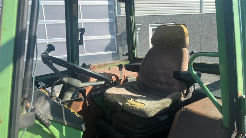 Fendt 308 LS Farmer Turbomatik med frontlæsser og skovin - جرار: صورة 5 Fendt 308 LS Farmer Turbomatik med frontlæsser og skovin - جرار: صورة 5