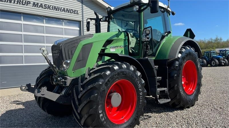 Fendt 826 Vario Pæn godt udstyret traktor. - جرار: صورة 3 Fendt 826 Vario Pæn godt udstyret traktor. - جرار: صورة 3