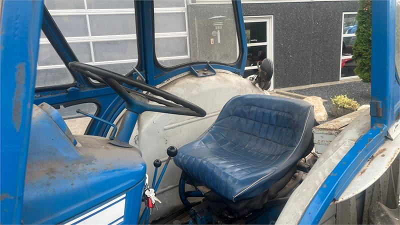 Ford 5000 Y-model  - جرار: صورة 5 Ford 5000 Y-model  - جرار: صورة 5