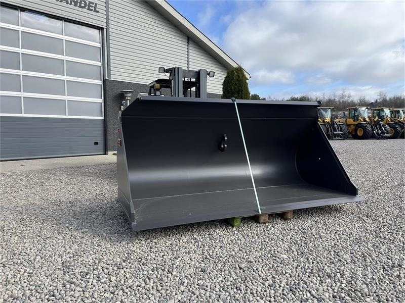 JST Skovl 3.4m3 med volvoskifte og 3m bred. NY SKOVL. - اللودر بعجل: صورة 3 JST Skovl 3.4m3 med volvoskifte og 3m bred. NY SKOVL. - اللودر بعجل: صورة 3