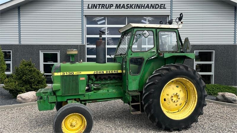 John Deere 3130 - جرار: صورة 1 John Deere 3130 - جرار: صورة 1