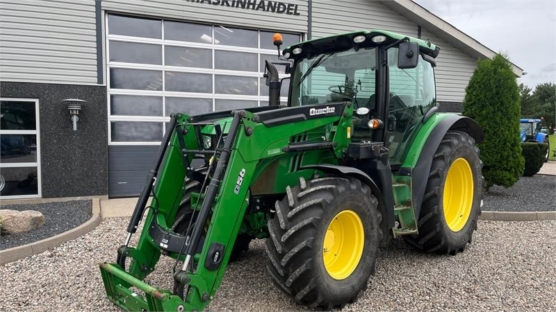 John Deere 6115R Med frontlæsser og krybegear - جرار: صورة 2 John Deere 6115R Med frontlæsser og krybegear - جرار: صورة 2