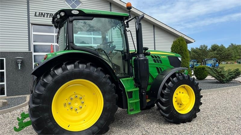 جرار John Deere 6135R Krybegear, frontlift, TLS Affjedret foraksel: صورة 14