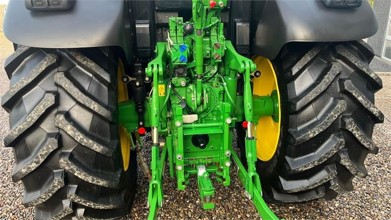 John Deere 6155M KUN 980 timer, med frontlift og evt. GPS - جرار: صورة 5 John Deere 6155M KUN 980 timer, med frontlift og evt. GPS - جرار: صورة 5