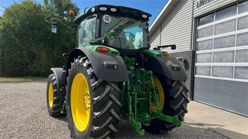 جرار John Deere 6175R Med frontlift og frontPTO samt luft anlæg: صورة 12